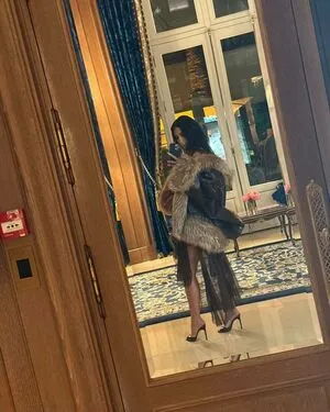 Kim Kardashian OnlyFans Leaked Free Thumbnail Picture - #apSSnkrY5D