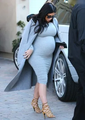 Kim Kardashian OnlyFans Leaked Free Thumbnail Picture - #atlPVxcIE0