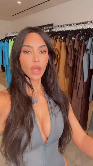 Kim Kardashian OnlyFans Leaked Free Thumbnail Picture - #cWW7Lc8XIp