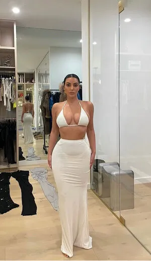 Kim Kardashian OnlyFans Leaked Free Thumbnail Picture - #cjEAsAfY9j