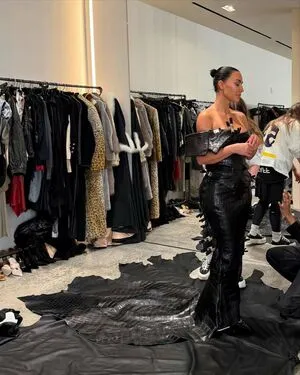 Kim Kardashian OnlyFans Leaked Free Thumbnail Picture - #e56P5LPq8g