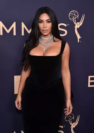 Kim Kardashian OnlyFans Leaked Free Thumbnail Picture - #ebYLKs38JG