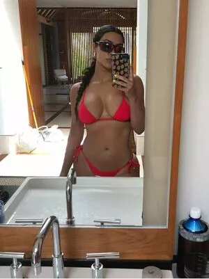 Kim Kardashian OnlyFans Leaked Free Thumbnail Picture - #exdhgznGrg