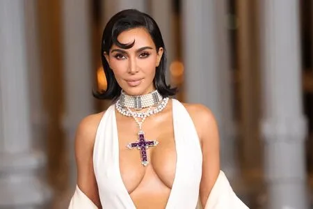 Kim Kardashian OnlyFans Leaked Free Thumbnail Picture - #f8ebOQNcA5