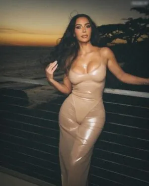 Kim Kardashian OnlyFans Leaked Free Thumbnail Picture - #fEaTxaVl21