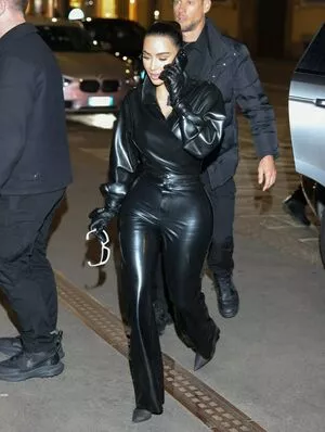 Kim Kardashian OnlyFans Leaked Free Thumbnail Picture - #hwAJvzwf3X