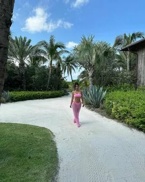 Kim Kardashian OnlyFans Leaked Free Thumbnail Picture - #iYhkcyzlcJ