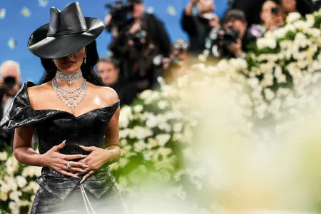 Kim Kardashian OnlyFans Leaked Free Thumbnail Picture - #jTKKREM1I9