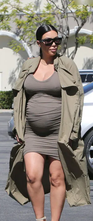 Kim Kardashian OnlyFans Leaked Free Thumbnail Picture - #k4cdFRE4P2