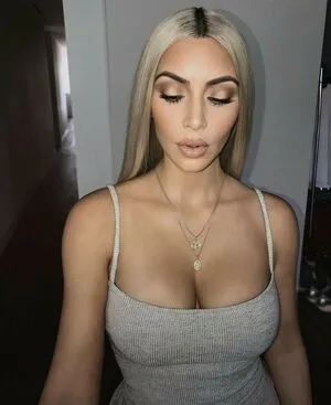 Kim Kardashian OnlyFans Leaked Free Thumbnail Picture - #klbxLCNUm4