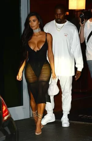 Kim Kardashian OnlyFans Leaked Free Thumbnail Picture - #l1fGysKe1M