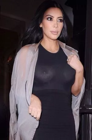 Kim Kardashian OnlyFans Leaked Free Thumbnail Picture - #l3yfecdyNS