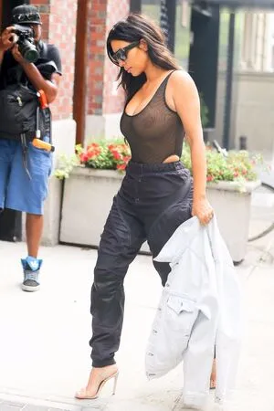 Kim Kardashian OnlyFans Leaked Free Thumbnail Picture - #lUrtNVGIf8