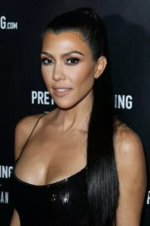 Kim Kardashian OnlyFans Leaked Free Thumbnail Picture - #mIJr8wJOB3