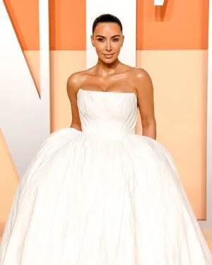 Kim Kardashian OnlyFans Leaked Free Thumbnail Picture - #mM0bsLYnvm