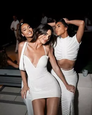 Kim Kardashian OnlyFans Leaked Free Thumbnail Picture - #mPWEd9X7bE