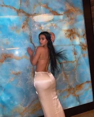 Kim Kardashian OnlyFans Leaked Free Thumbnail Picture - #maqLiCQOKo