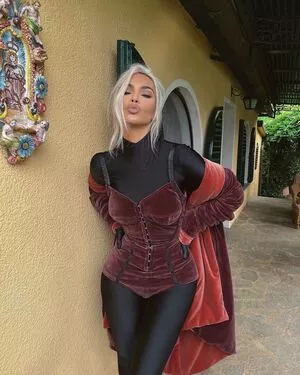 Kim Kardashian OnlyFans Leaked Free Thumbnail Picture - #oCU1Pk7KFV