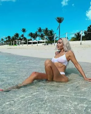 Kim Kardashian OnlyFans Leaked Free Thumbnail Picture - #ocgKl2Eyql