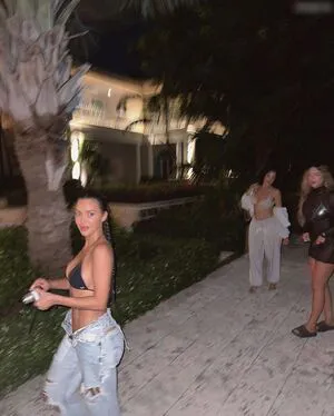 Kim Kardashian OnlyFans Leaked Free Thumbnail Picture - #qHFJtEl0NE