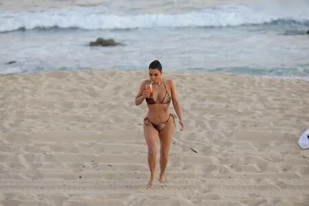 Kim Kardashian OnlyFans Leaked Free Thumbnail Picture - #rItYAL9MZ7