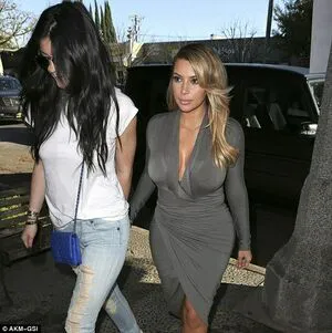 Kim Kardashian OnlyFans Leaked Free Thumbnail Picture - #rN8ulX6kMM