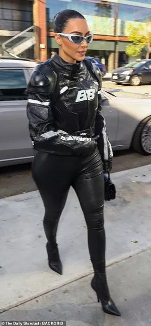 Kim Kardashian OnlyFans Leaked Free Thumbnail Picture - #s37G7bMDO9