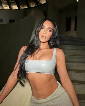 Kim Kardashian OnlyFans Leaked Free Thumbnail Picture - #sDt7I8WU9k