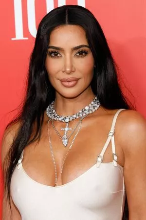 Kim Kardashian OnlyFans Leaked Free Thumbnail Picture - #tK7kLdmsra