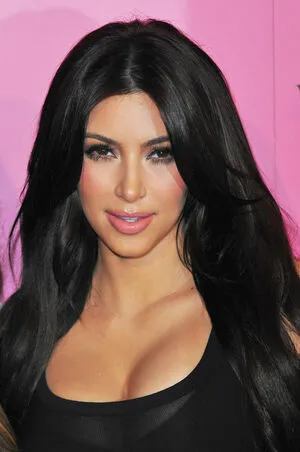 Kim Kardashian OnlyFans Leaked Free Thumbnail Picture - #tSbo2ateFS