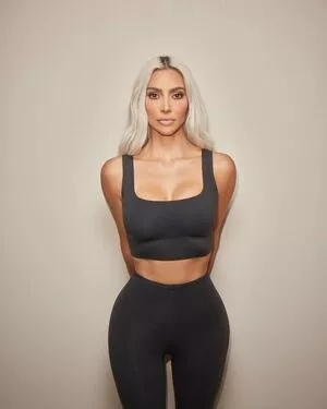 Kim Kardashian OnlyFans Leaked Free Thumbnail Picture - #tWutJdNx9t