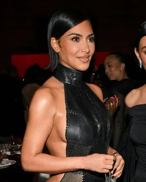 Kim Kardashian OnlyFans Leaked Free Thumbnail Picture - #u6KvDIo8sZ