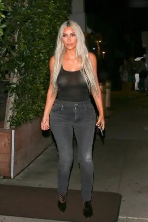 Kim Kardashian OnlyFans Leaked Free Thumbnail Picture - #vHkIt3oKuE