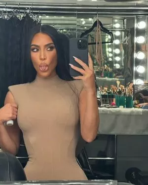 Kim Kardashian OnlyFans Leaked Free Thumbnail Picture - #vTJ8bKaDHQ