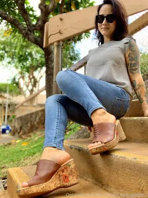 Kim Kisses Foot Goddess OnlyFans Leaked Free Thumbnail Picture - #EiK5lGIinY