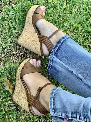 Kim Kisses Foot Goddess OnlyFans Leaked Free Thumbnail Picture - #JFPe4qDbfY