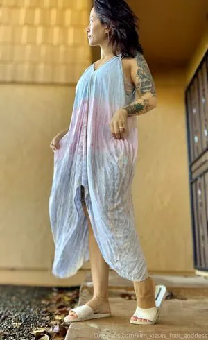 Kim Kisses Foot Goddess OnlyFans Leaked Free Thumbnail Picture - #UIs6CSA0MM