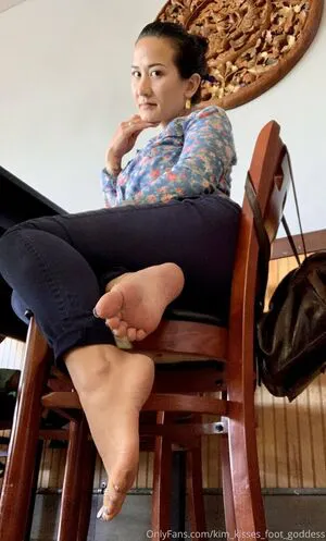 Kim Kisses Foot Goddess OnlyFans Leaked Free Thumbnail Picture - #jzmQjnAjvp