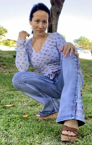 Kim Kisses Foot Goddess OnlyFans Leaked Free Thumbnail Picture - #n17dLpNuSW