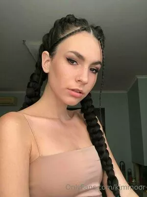 Kim Moor OnlyFans Leaked Free Thumbnail Picture - #GmyiGIlYB1
