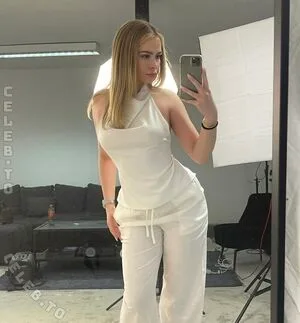 Kim Sara OnlyFans Leaked Free Thumbnail Picture - #4UUGLfMF1l