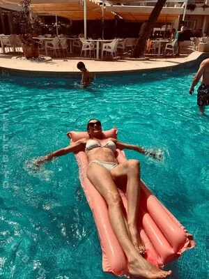 Kim Sarah Brandts OnlyFans Leaked Free Thumbnail Picture - #u7Ueexj8GU