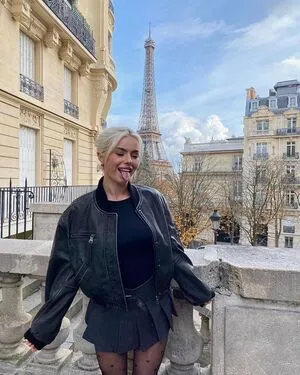 Kim Schiele OnlyFans Leaked Free Thumbnail Picture - #1ti6Fp4wo5