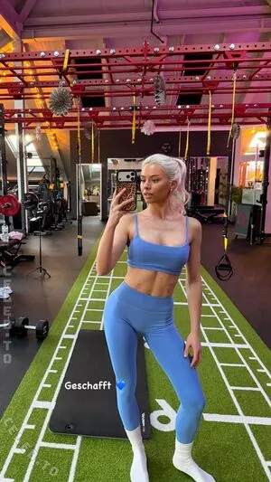 Kim Schiele OnlyFans Leaked Free Thumbnail Picture - #9plSN3SSGd