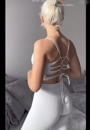 Kim Schiele OnlyFans Leaked Free Thumbnail Picture - #I02bYjNj11