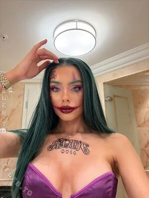 Kim Schiele OnlyFans Leaked Free Thumbnail Picture - #N3JFwDxGuo