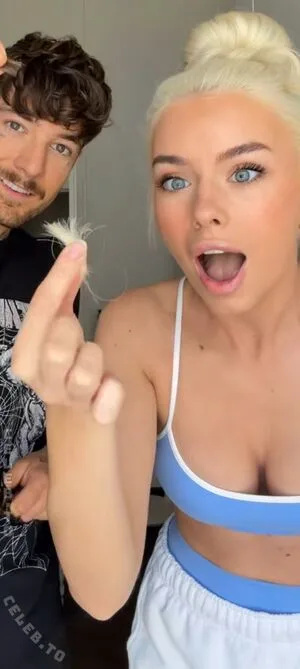 Kim Schiele OnlyFans Leaked Free Thumbnail Picture - #ZyUo14A4Ep