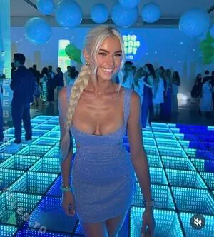 Kim Schiele OnlyFans Leaked Free Thumbnail Picture - #hdq4KYtBXm