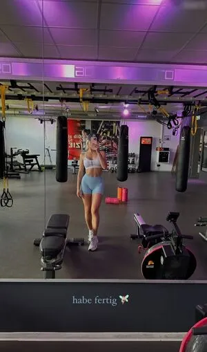 Kim Schiele OnlyFans Leaked Free Thumbnail Picture - #mQ4WAFjd0N