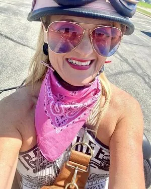 Kim Shafer OnlyFans Leaked Free Thumbnail Picture - #3Co2o5y0SB